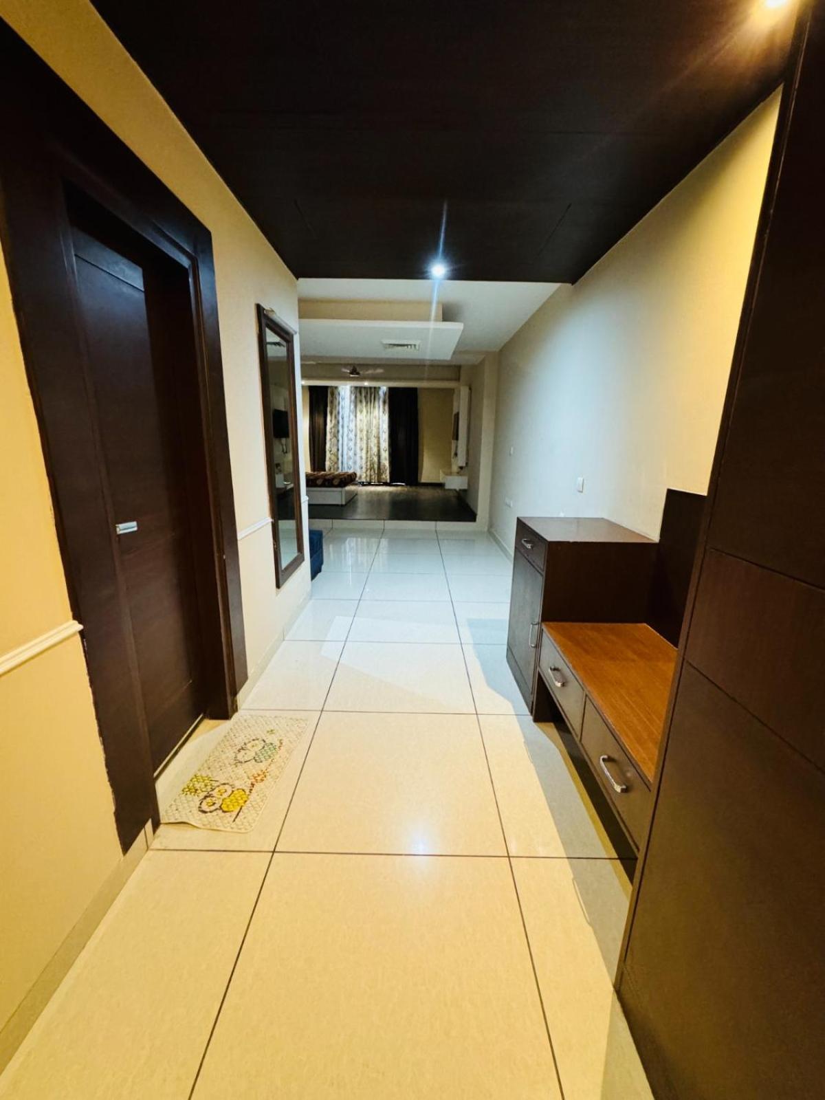 The Pearl Hotel Sirsa Dış mekan fotoğraf